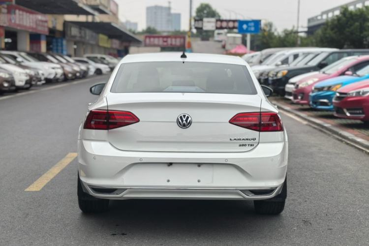 Used Volkswagen Lamando 2021 Facelift 280TSI DSG Comfort Edition (Manual Air Conditioning) Exterior 3