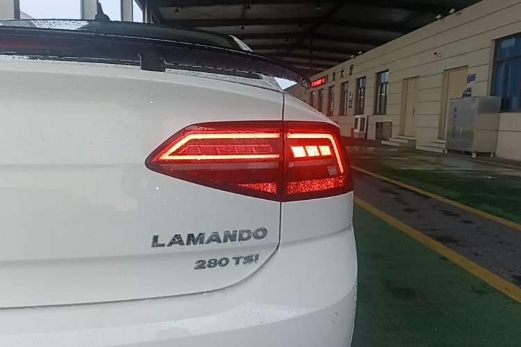 Used Volkswagen Lamando 2021 Revised Version 280TSI DSG Comfort Edition Exterior 3