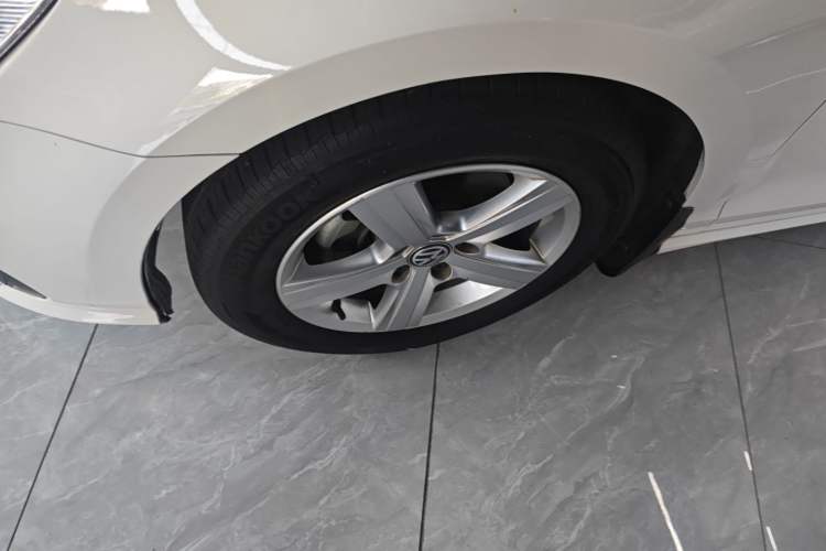 Used Volkswagen Lamando 2021 230TSI DSG Fashion Edition Exterior 3