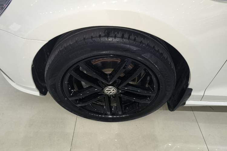 Used Volkswagen Lamando 2021 280TSI DSG Comfort Edition Exterior 4