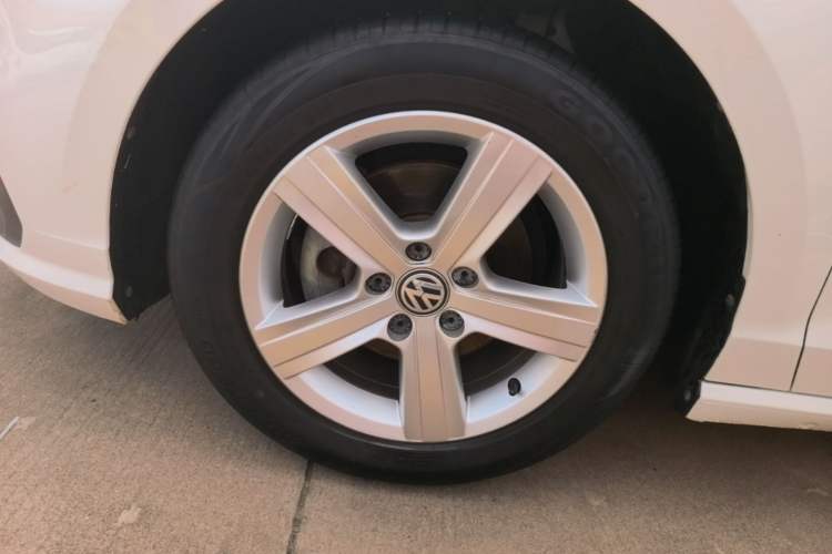 Used Volkswagen Lamando 2021 230TSI DSG Fashion Edition Exterior 4