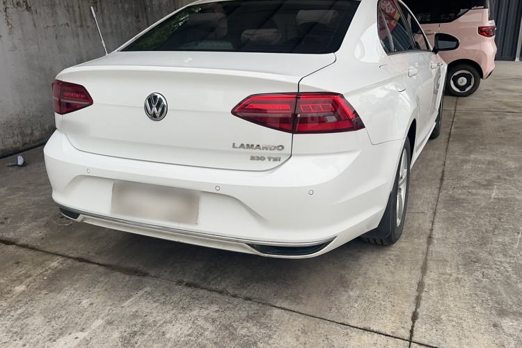 Used Volkswagen Lamando 2021 230TSI DSG Fashion Edition Exterior 4