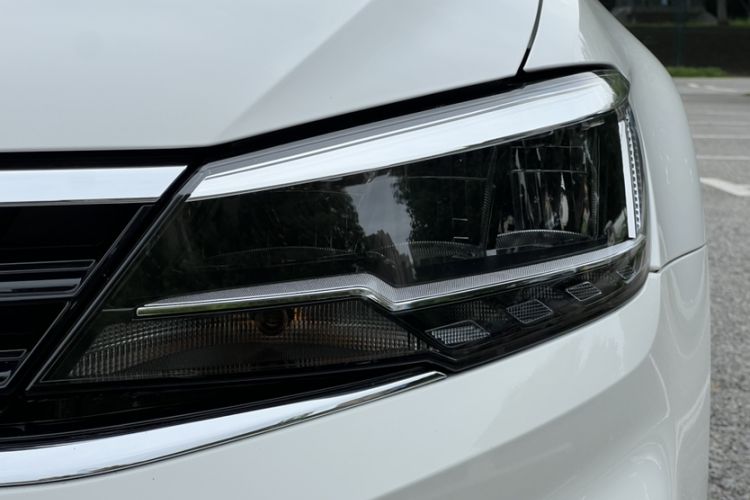 Used Volkswagen Lamando 2021 230TSI DSG Fashion Edition Exterior 4