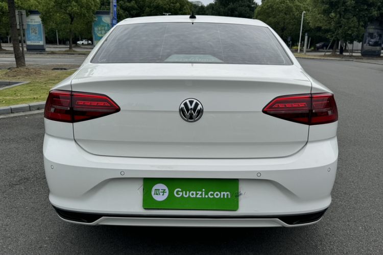 Used Volkswagen Lamando 2021 280TSI DSG Comfort Edition Exterior 4