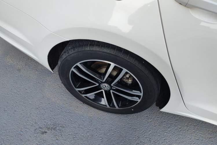 Used Volkswagen Lamando 2021 280TSI DSG Comfort Edition Exterior 5