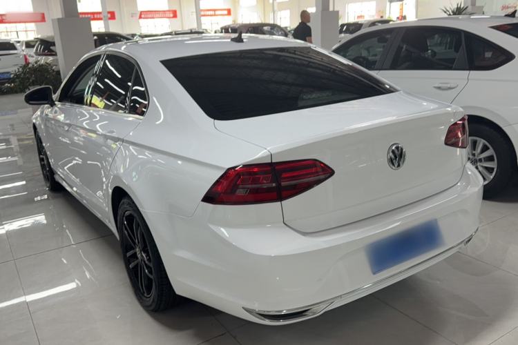 Used Volkswagen Lamando 2021 280TSI DSG Comfort Edition Exterior 5