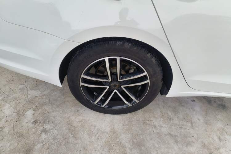 Used Volkswagen Lamando 2021 280TSI DSG Comfort Edition Exterior 5