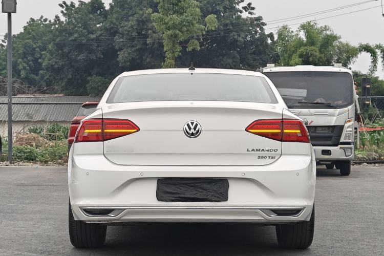 Used Volkswagen Lamando 2021 280TSI DSG Comfort Edition Exterior 5