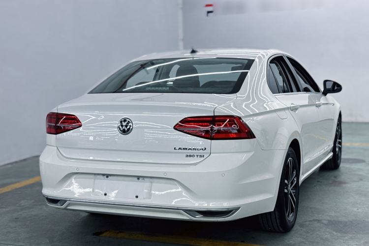 Used Volkswagen Lamando 2021 280TSI DSG Comfort Edition Exterior 5