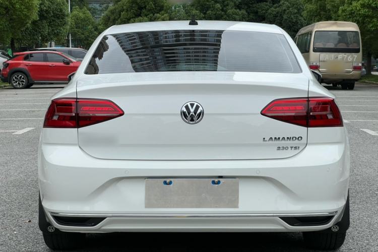 Used Volkswagen Lamando 2021 230TSI DSG Fashion Edition Exterior 6