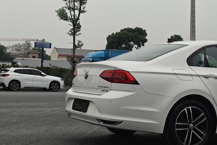 Used Volkswagen Lamando 2021 280TSI DSG Comfort Edition Exterior 7