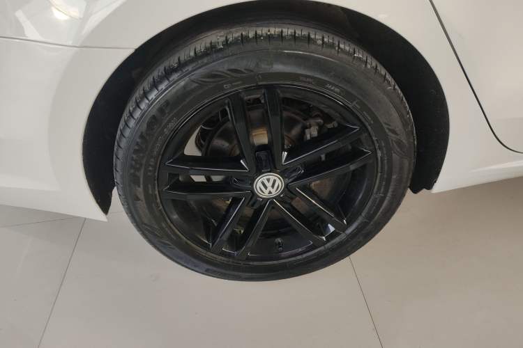 Used Volkswagen Lamando 2021 280TSI DSG Comfort Edition Exterior 8