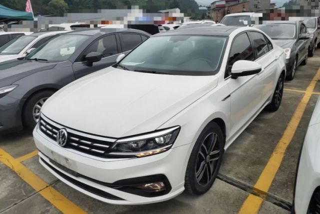 Used Volkswagen Lamando 2021 280TSI DSG Luxury Phantom Edition