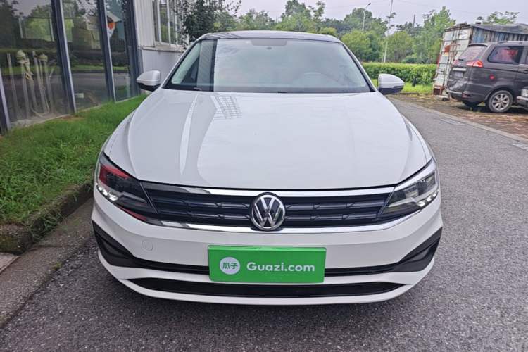 Used Volkswagen Lamando 2021 230TSI DSG Fashion Edition Front