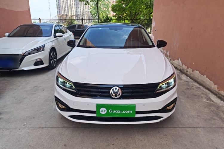 Used Volkswagen Lamando 2021 280TSI DSG Luxury Phantom Edition Front