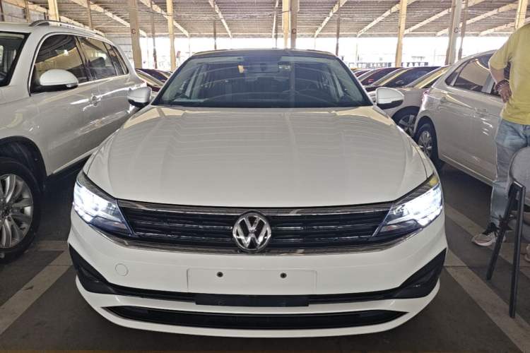 Used Volkswagen Lamando 2021 230TSI DSG Fashion Edition Front