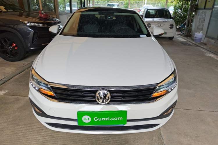 Used Volkswagen Lamando 2021 230TSI DSG Fashion Edition Front