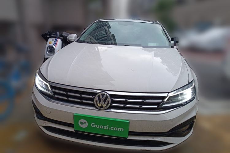 Used Volkswagen Lamando 2021 280TSI DSG Comfort Edition Front