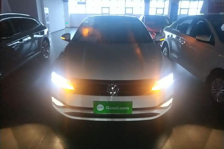 Used Volkswagen Lamando 2021 230TSI DSG Fashion Edition Front