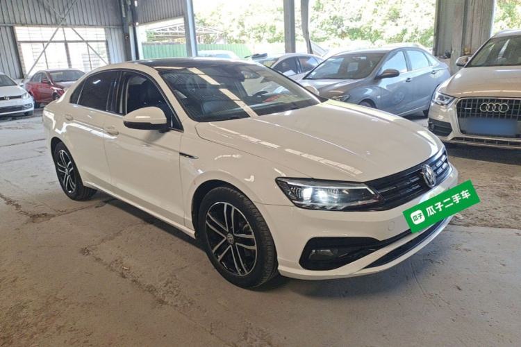 Used Volkswagen Lamando 2021 Facelift 280TSI DSG Comfort Edition (Manual Air Conditioning) Front Right 45 Deg