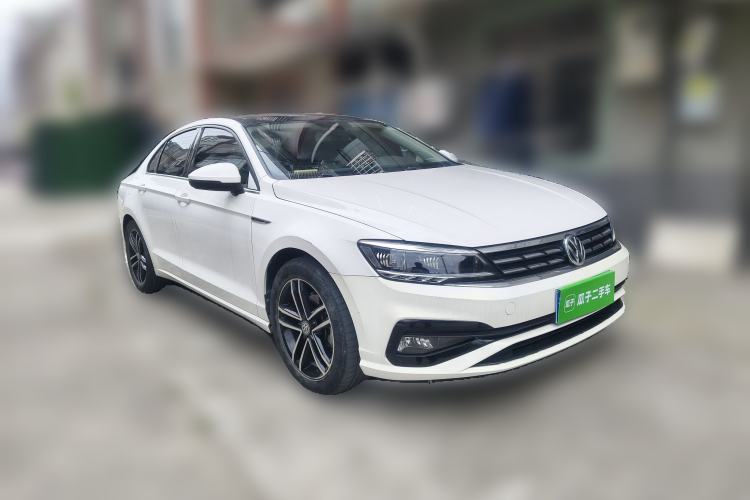 Used Volkswagen Lamando 2021 Revised Version 280TSI DSG Comfort Edition Front Right 45 Deg