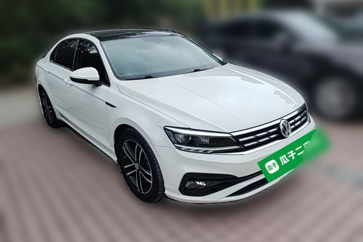 Used Volkswagen Lamando 2021 Revised Version 280TSI DSG Comfort Edition Front Right 45 Deg