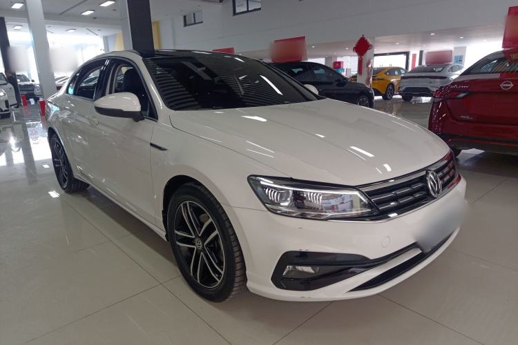 Used Volkswagen Lamando 2021 Revised Version 280TSI DSG Comfort Edition Front Right 45 Deg