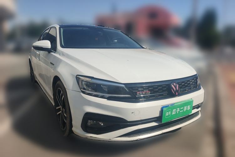 Used Volkswagen Lamando 2021 280TSI DSG Comfort Edition Front Right 45 Deg