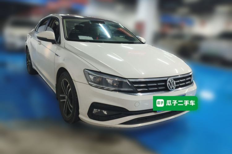 Used Volkswagen Lamando 2021 280TSI DSG Comfort Edition Front Right 45 Deg