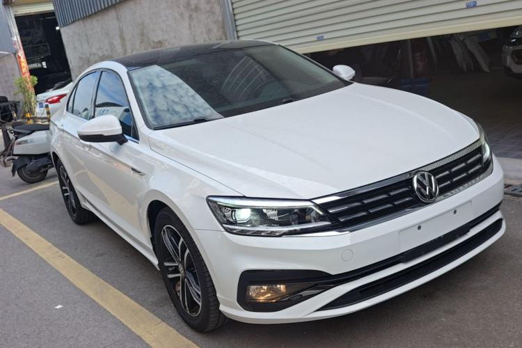 Used Volkswagen Lamando 2021 Revised Version 280TSI DSG Comfort Edition Front Right 45 Deg