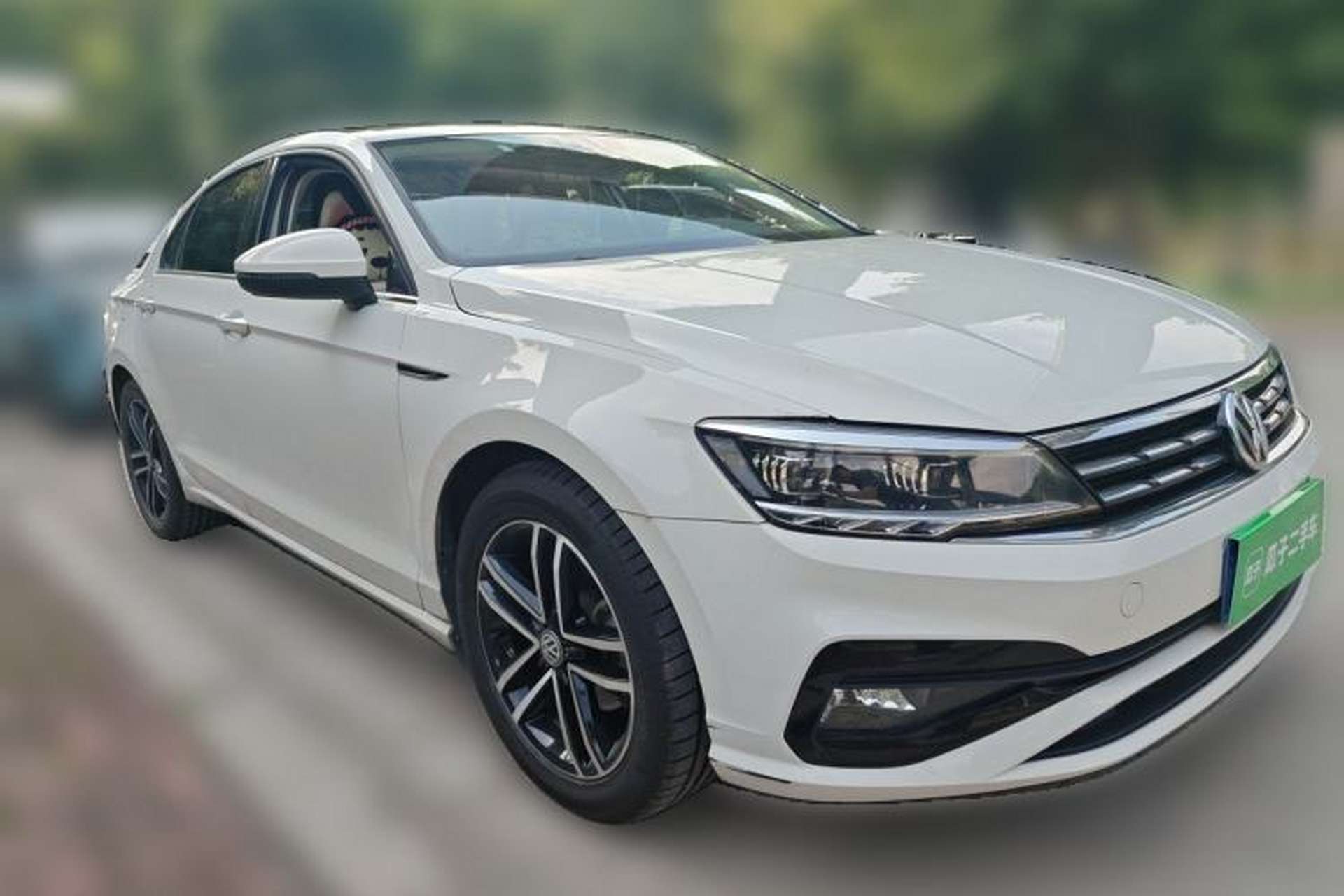 Used Volkswagen Lamando 2021 Revised Version 280TSI DSG Comfort Edition Front Right 45 Deg