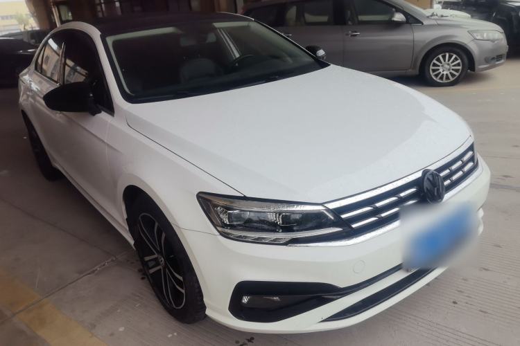 Used Volkswagen Lamando 2021 Revised Version 280TSI DSG Comfort Edition Front Right 45 Deg