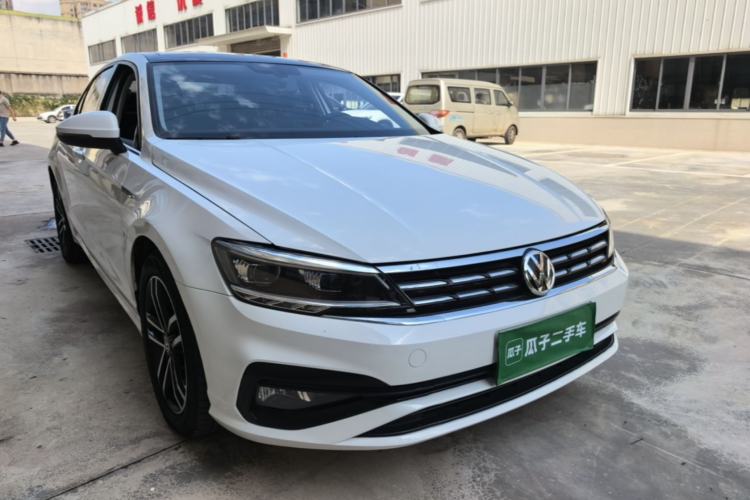 Used Volkswagen Lamando 2021 Revised Version 280TSI DSG Comfort Edition Front Right 45 Deg