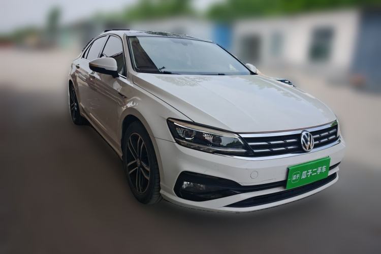 Used Volkswagen Lamando 2021 Revised Version 280TSI DSG Comfort Edition Front Right 45 Deg