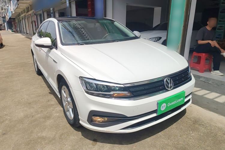 Used Volkswagen Lamando 2021 230TSI DSG Fashion Edition Front Right 45 Deg