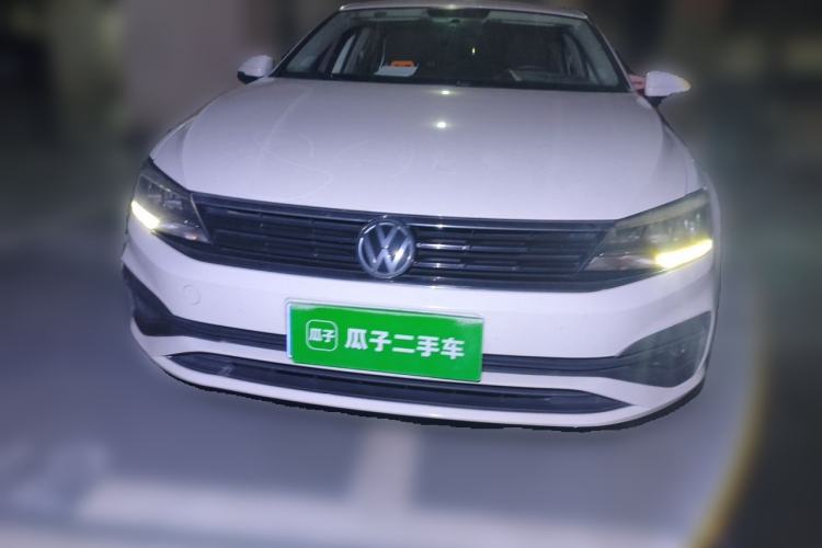 Used Volkswagen Lamando 2021 230TSI DSG Fashion Edition Front