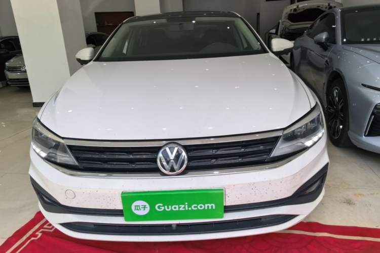 Used Volkswagen Lamando 2021 230TSI DSG Fashion Edition Front