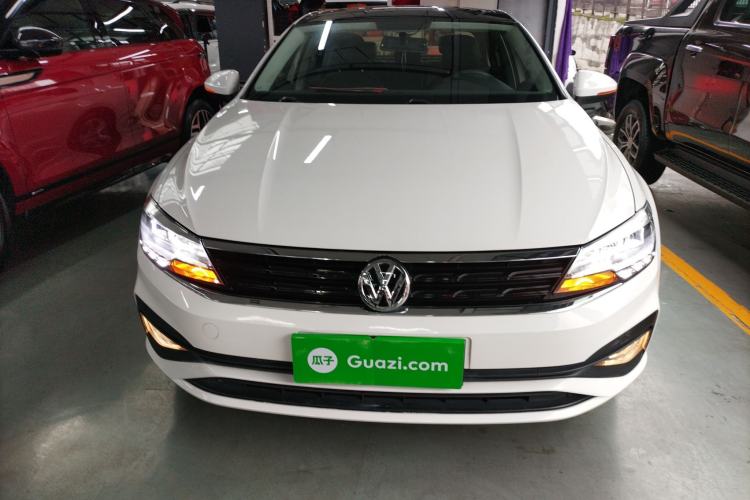 Used Volkswagen Lamando 2021 230TSI DSG Fashion Edition Front