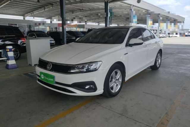Volkswagen Lamando 2021 230TSI DSG Fashion Edition usado