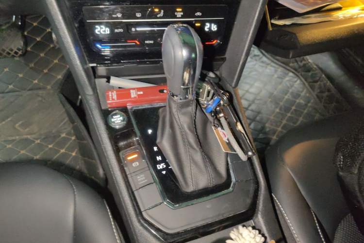 Used Volkswagen Lamando 2021 Revised Version 280TSI DSG Comfort Edition Gear Lever