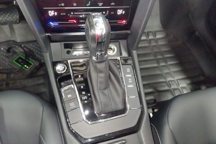 Used Volkswagen Lamando 2021 Revised Version 280TSI DSG Comfort Edition Gear Lever
