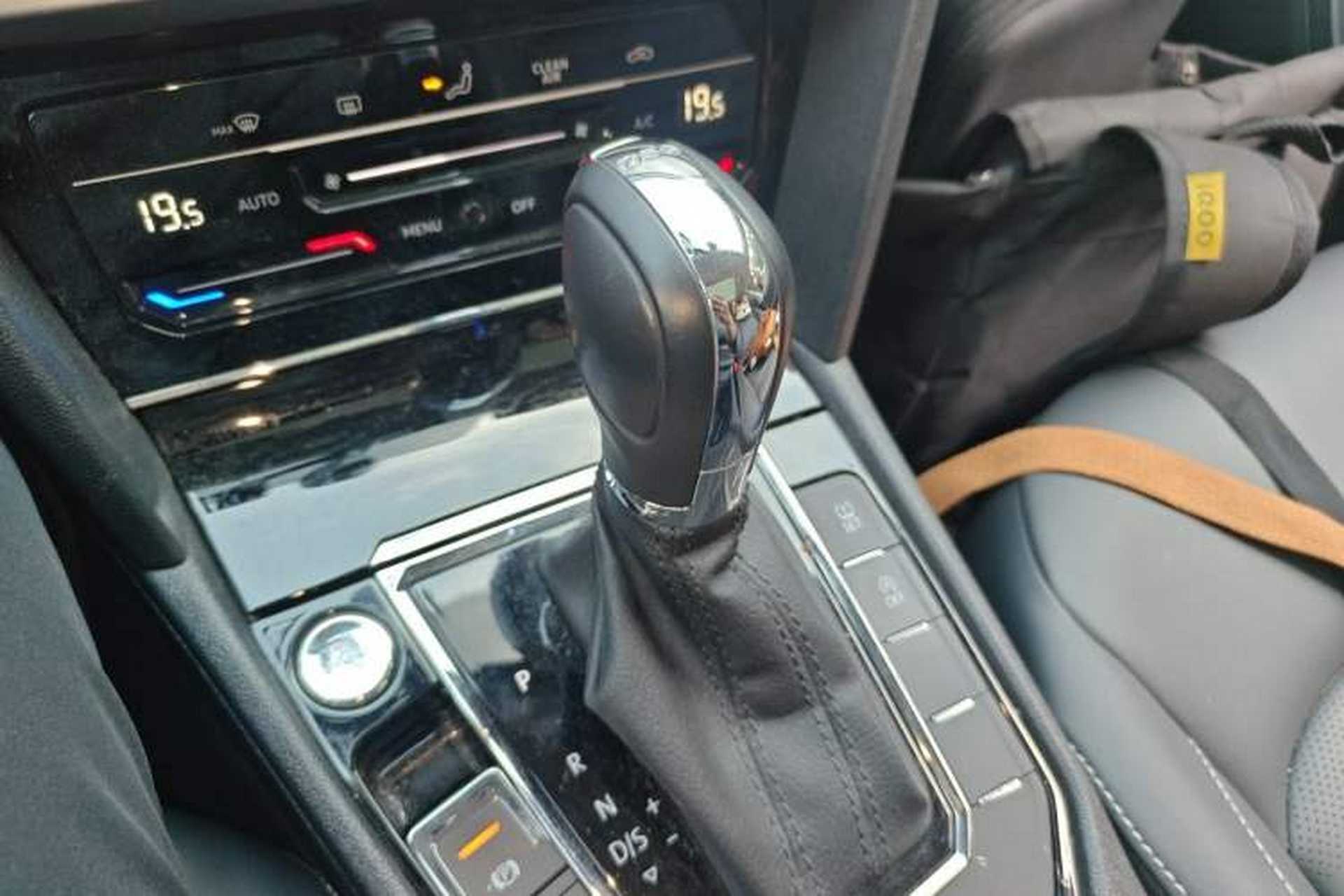 Used Volkswagen Lamando 2021 Revised Version 280TSI DSG Comfort Edition Gear Lever