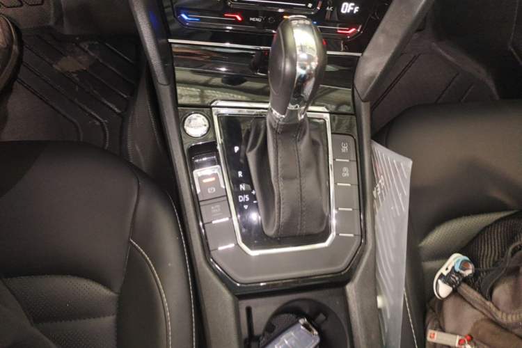 Used Volkswagen Lamando 2021 Revised Version 280TSI DSG Comfort Edition Gear Lever