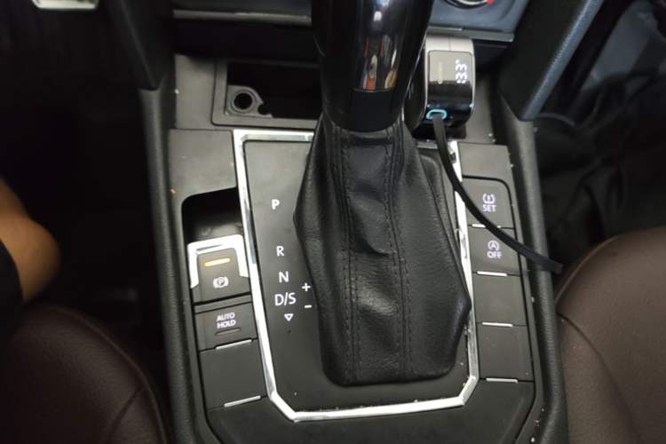 Used Volkswagen Lamando 2021 230TSI DSG Fashion Edition Gear Lever