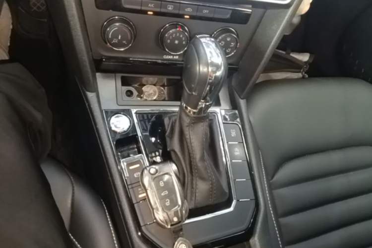 Used Volkswagen Lamando 2021 Revised Version 280TSI DSG Comfort Edition Gear Lever