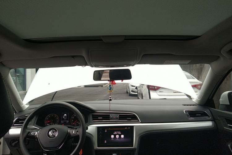 Used Volkswagen Lamando 2021 230TSI DSG Fashion Edition Headliner
