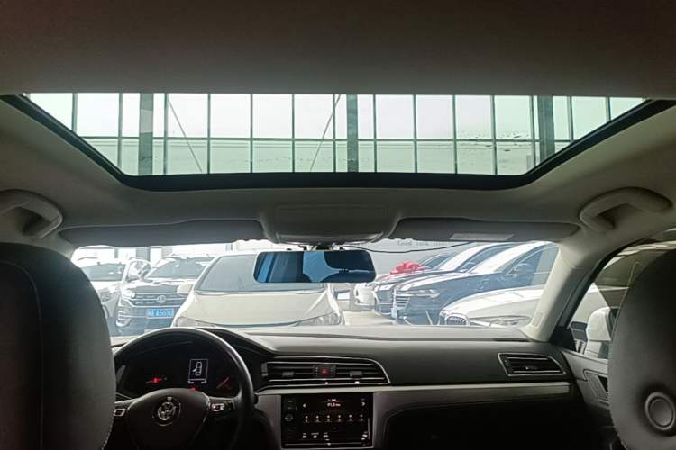 Used Volkswagen Lamando 2021 280TSI DSG Comfort Edition Headliner