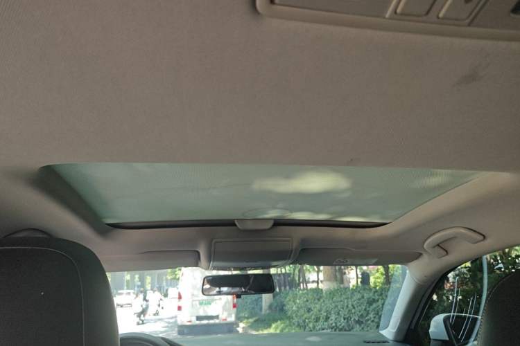 Used Volkswagen Lamando 2021 230TSI DSG Fashion Edition Headliner