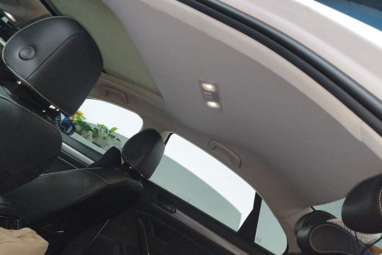 Used Volkswagen Lamando 2021 280TSI DSG Comfort Edition Headliner
