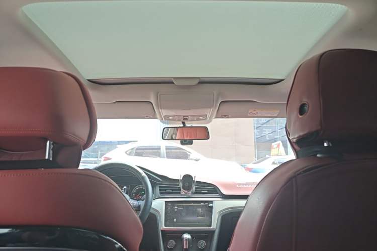 Used Volkswagen Lamando 2021 230TSI DSG Fashion Edition Headliner